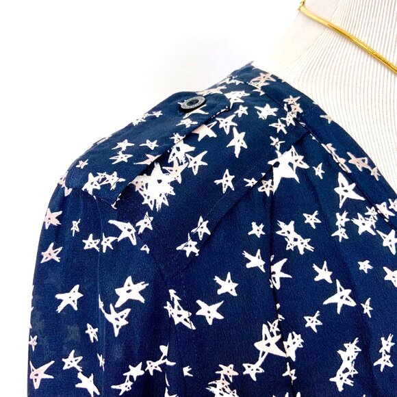 Rebecca Minkoff Silk Star Print Navy Blouse Career Size L - Picture 9 of 16